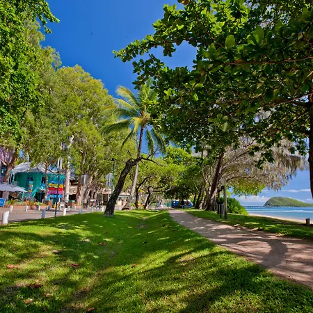 The Reef Retreat Palm Cove-2